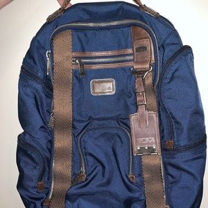 Alpha Bravo Navy Kingsville Deluxe Brief Pack